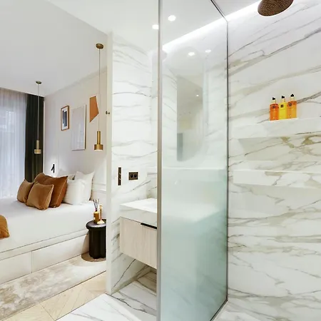 Sunset Baron Apartman *